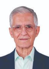 Foto oficial de Elio Lacerda