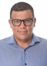 Foto oficial de Luciano Alves