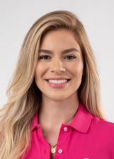 Foto oficial de Bella Carmelo